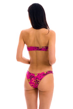 Carica l&#39;immagine nel visualizzatore di Gallery, Set Roar-Pink Bandeau-Reto High-Leg
